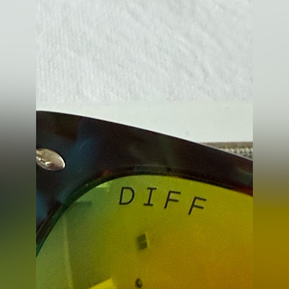 Diff Sunglasses Bundle - image 6